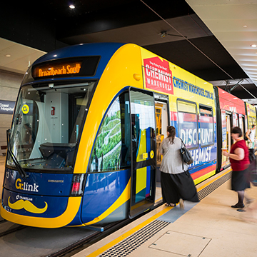 경전철 및 버스 경전철 및 버스
