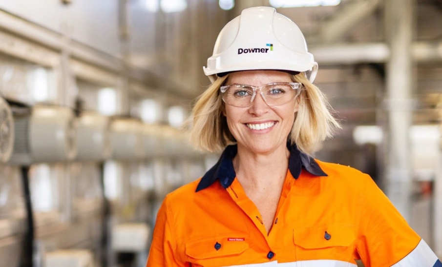 여성이 건설 분야에서 경력을 시작할 수 있도록 지원