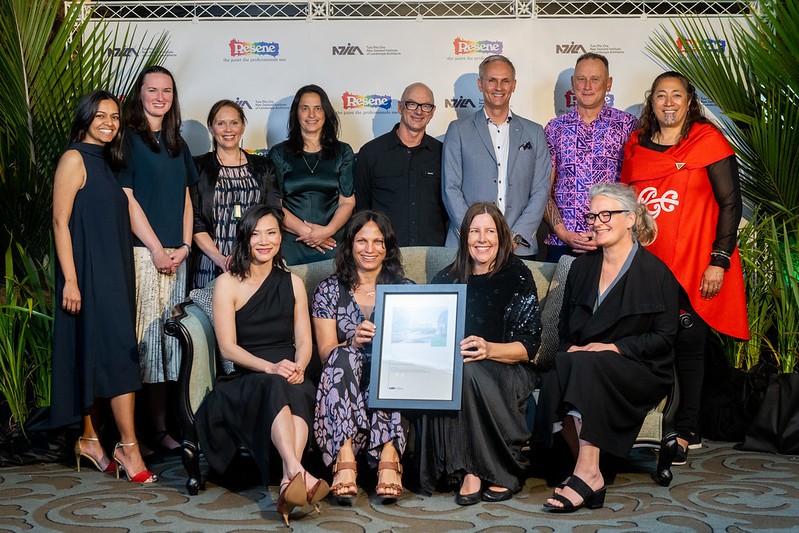 다운타운 프로그램 다중 조경 아키텍처 상을 수상 다운타운 프로그램이 여러 조경 아키텍처 상을 수상합니다