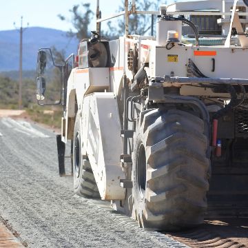 안정화, 재활 및 소규모 공무원