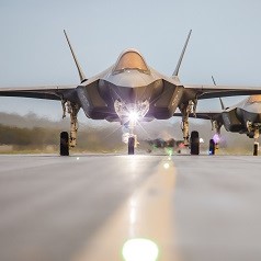 부동산 개발 및 기지 업그레이드