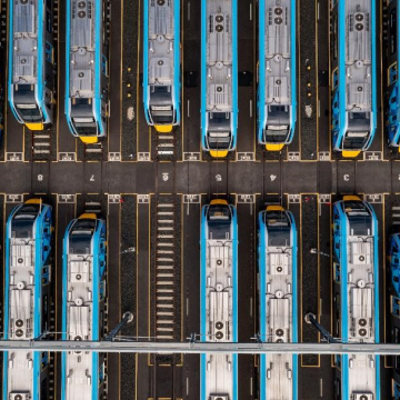 70 고용량 메트로 열차. 배달.