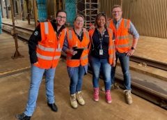 자산 관리의 재능있는 여성