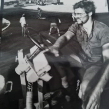 크리스 맥배런: 바카라사이트와 함께 40주년을 축하합니다